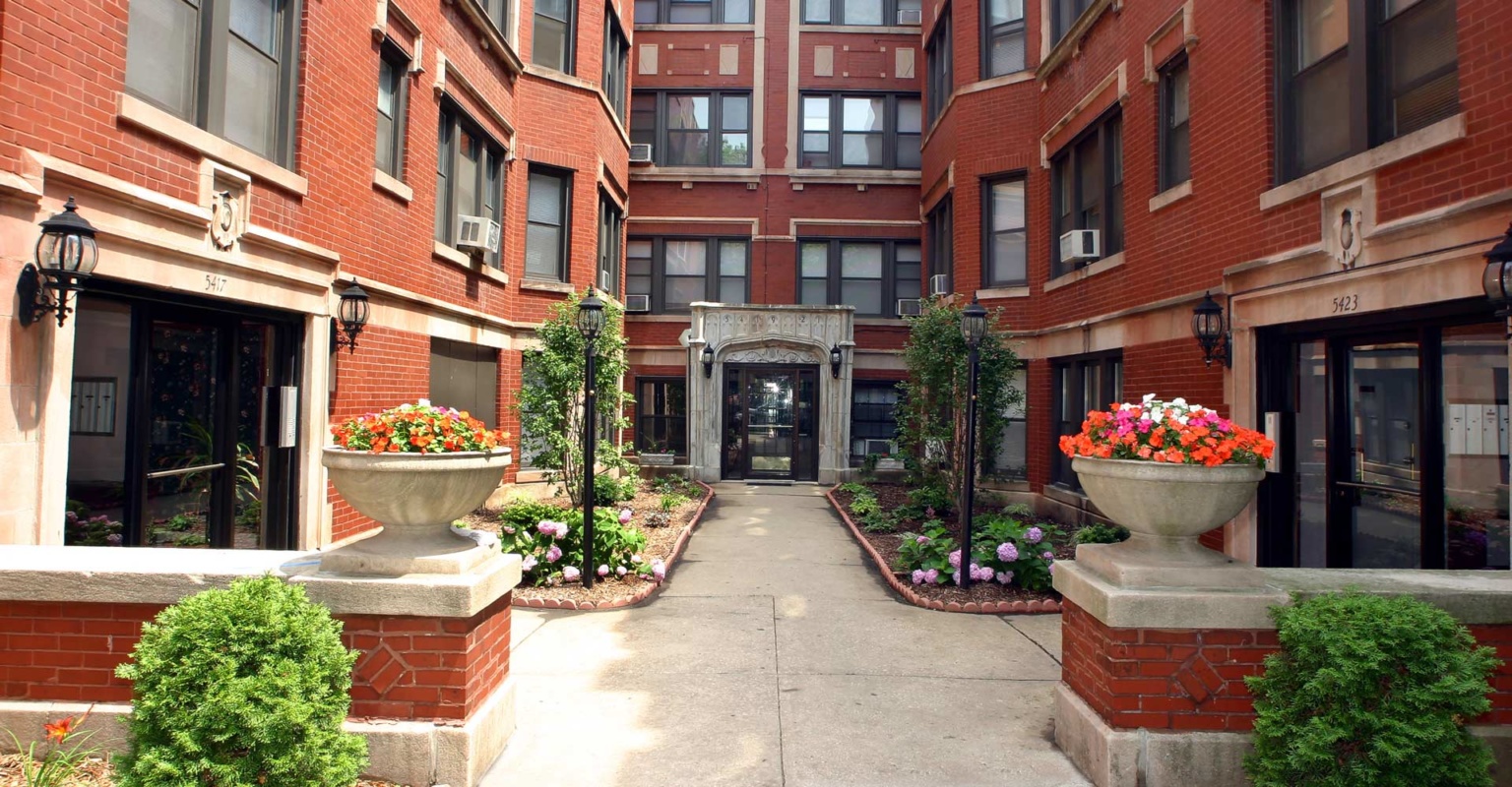Campus Court Apartments Apartments for Rent in Hyde Park Chicago
