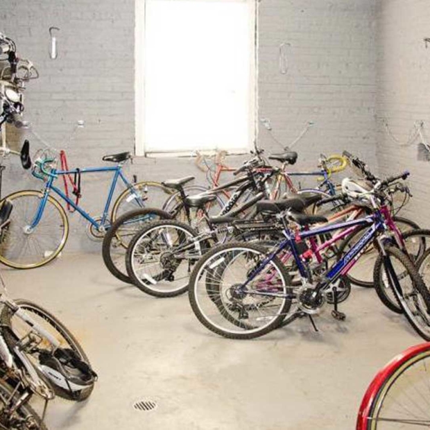 2Sisters-Bike-Room-Gallery