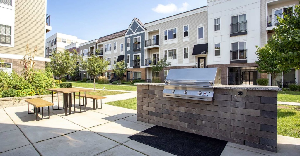 Ravenswood Terrace Chicago Rentals