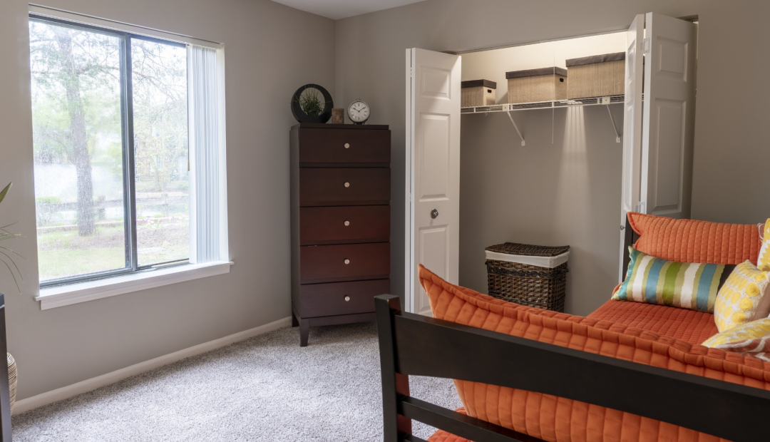 Model-Bedroom-1-The-Arbor-Lakes-Apartments