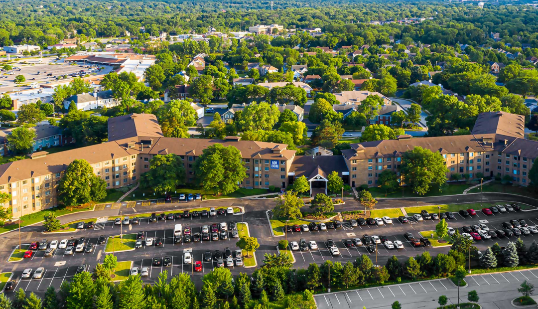 6-TLC-Iroquois-Club-Ext-Drone-Area-Naperville