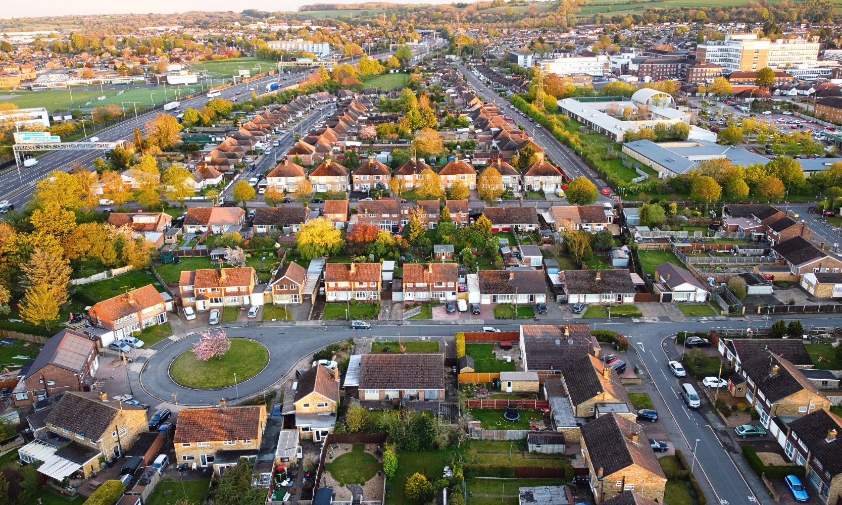 Aerial view image of a suburban residential neighborhood in Mount Prospect, IL