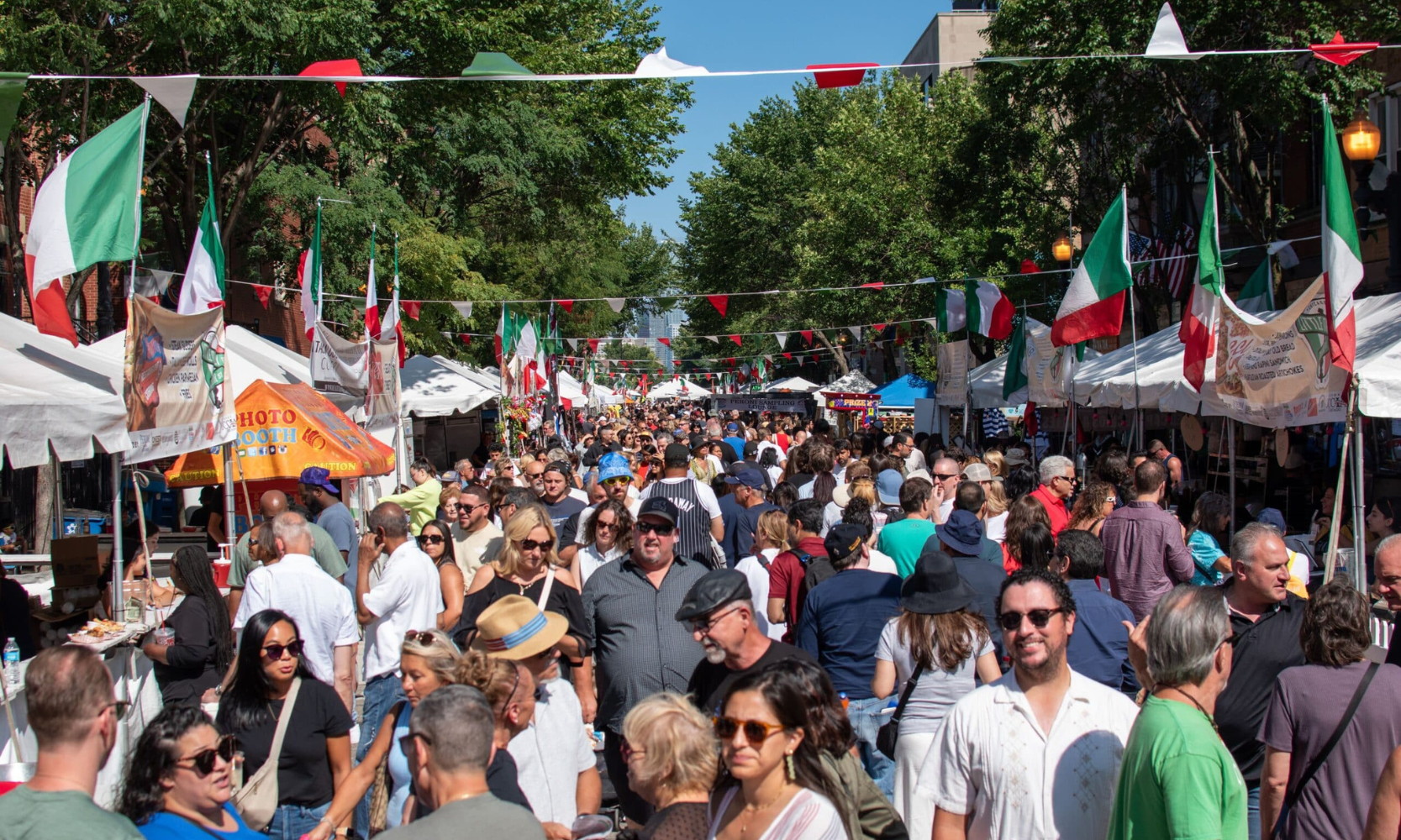 Image of a crowd and vendors at the Taylor Street Little Italy Festival in Chicago